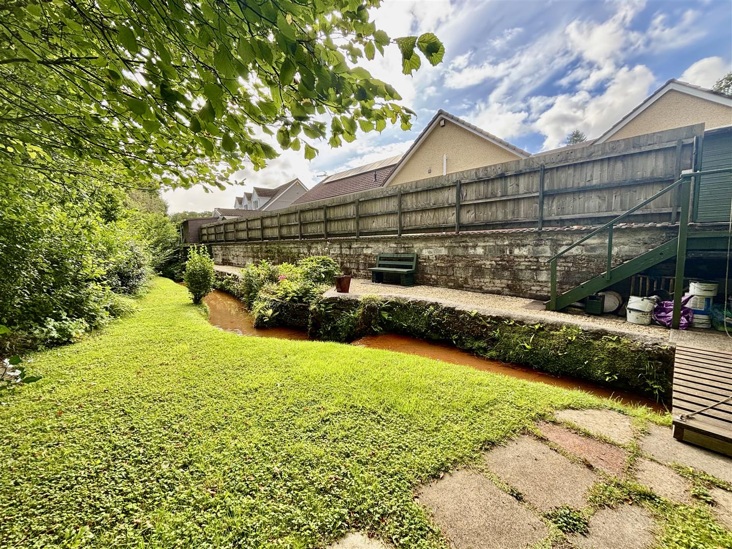 Voylart Close, Dunvant, Swansea